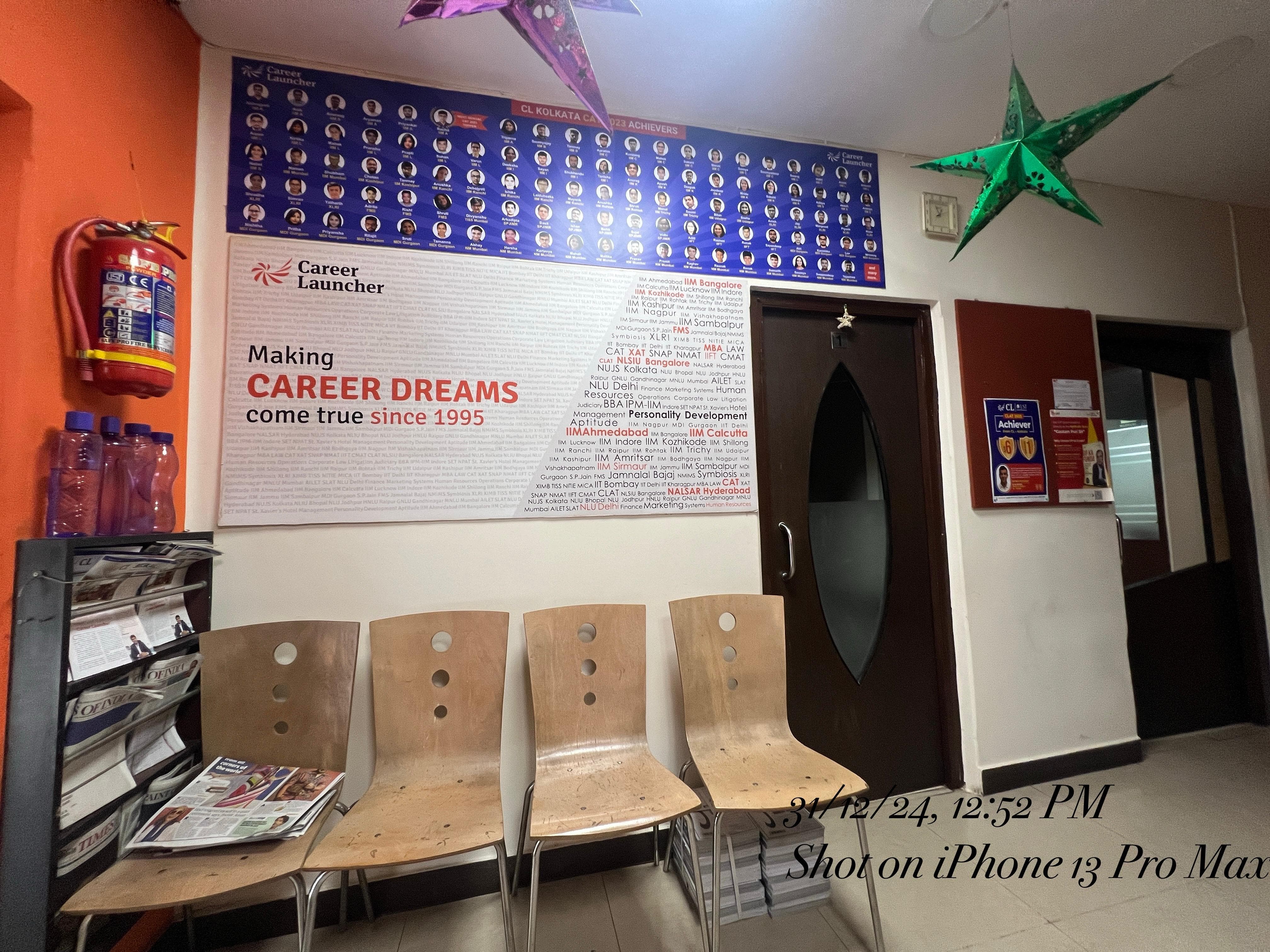 Career Launcher Gariahat Career Launcher - Gariahat Kolkata Building photo 6